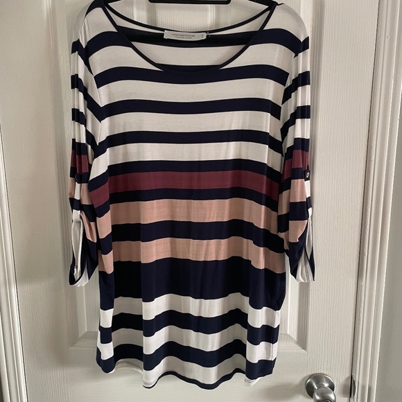 5 for $12. Contemporaine light weight XL striped tunic with buttoned sleeve - Picture 1 of 4